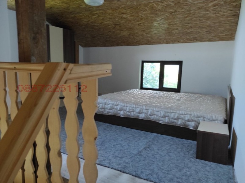 Продава ВИЛА, гр. Берковица, област Монтана, снимка 3 - Вили - 52786424