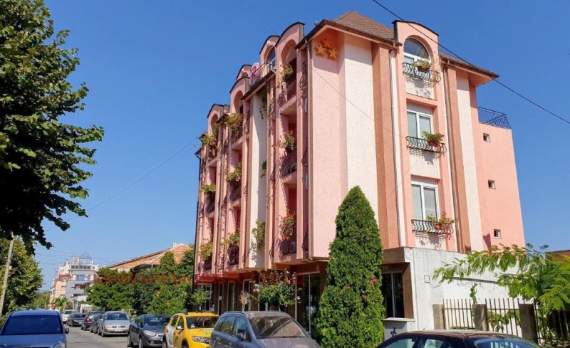 Продава ХОТЕЛ, с. Равда, област Бургас, снимка 2 - Хотели - 44635944
