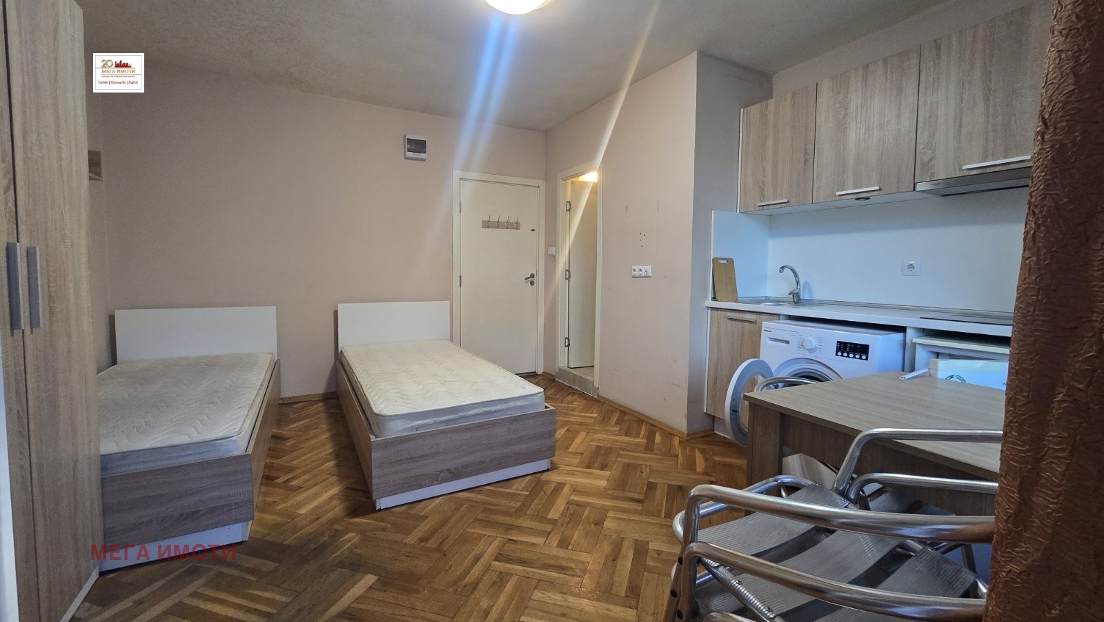 Продава 3-СТАЕН, гр. Бургас, Център, снимка 2 - Апартаменти - 55114131