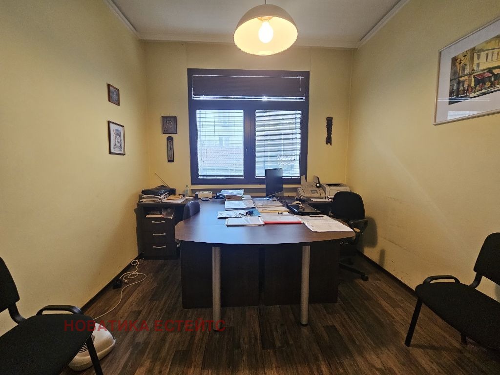 Продава 3-СТАЕН, гр. София, Център, снимка 8 - Апартаменти - 54357127