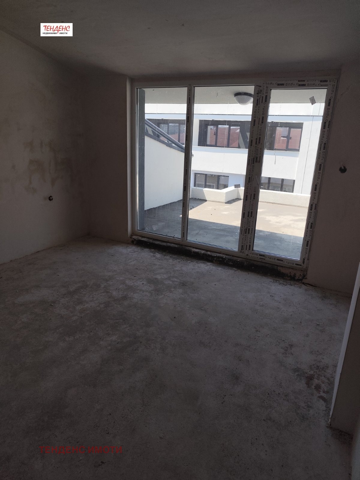 Продава МНОГОСТАЕН, гр. Кърджали, Възрожденци, снимка 2 - Апартаменти - 55442416
