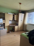 Продава 2-СТАЕН, град Шумен, Болницата • 170000 лв. / 86919.62 € • 50252490 2