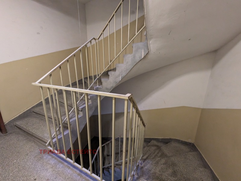 Продава 3-СТАЕН, гр. Бургас, Център, снимка 13 - Апартаменти - 53110545