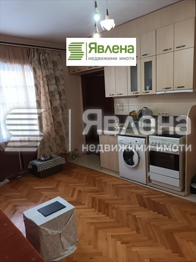 Till salu  Hus Golv Sofia , Lozenec , 200 kvm | 50455935 - bild [9]
