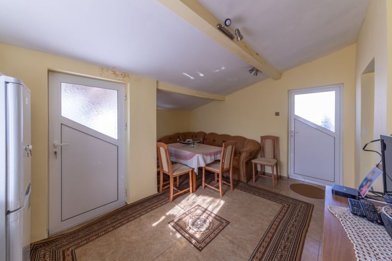 Till salu  Hus Varna , m-t Rakitnika , 86 kvm | 22819645 - bild [9]