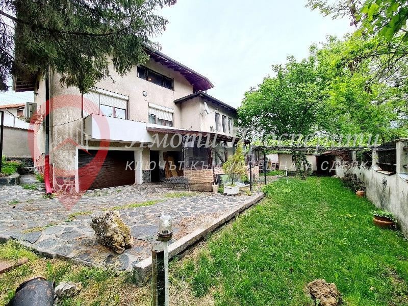 Продава  Къща град Перник , Център , 200 кв.м | 95816561