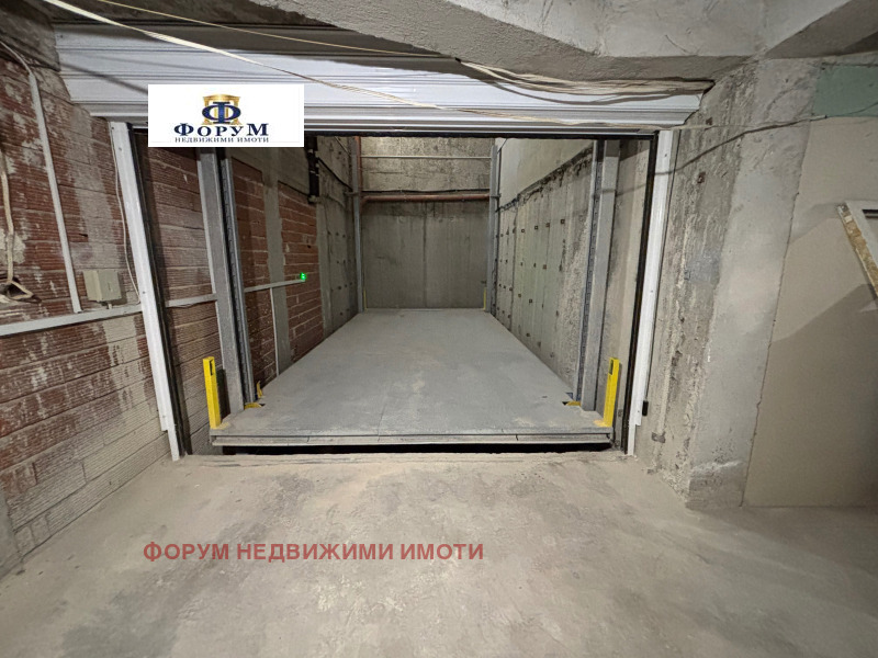 Продава ГАРАЖ, ПАРКОМЯСТО, гр. Пловдив, Кършияка, снимка 3 - Гаражи и паркоместа - 53059146