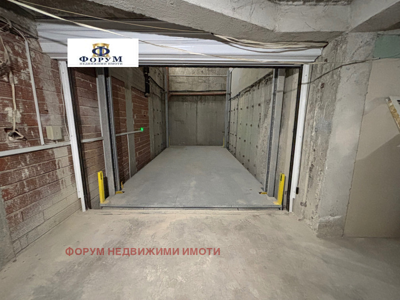 Продава ГАРАЖ, ПАРКОМЯСТО, гр. Пловдив, Кършияка, снимка 2 - Гаражи и паркоместа - 53059146