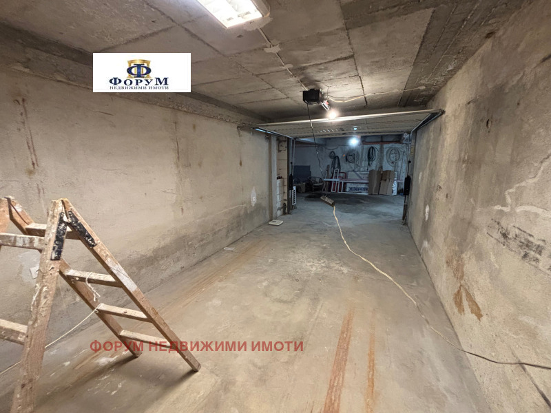 Продава ГАРАЖ, ПАРКОМЯСТО, гр. Пловдив, Кършияка, снимка 5 - Гаражи и паркоместа - 53059146