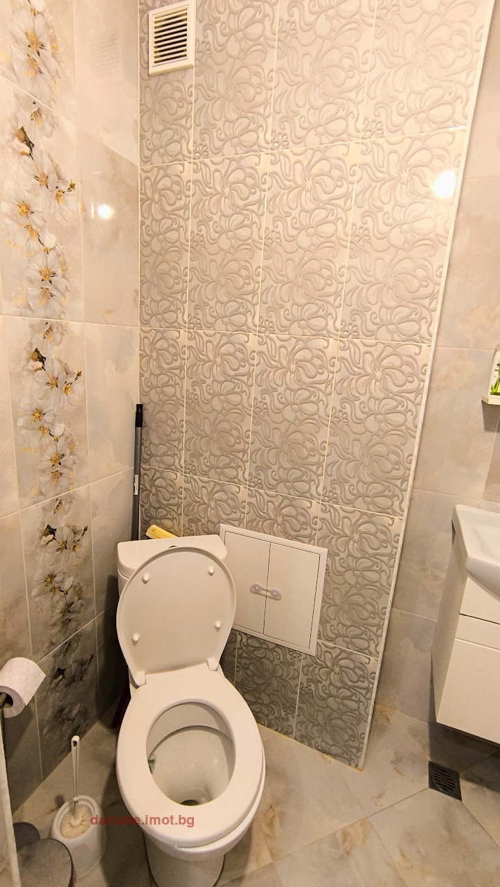 Продава 2-СТАЕН, гр. Русе, Възраждане, снимка 12 - Апартаменти - 55752711