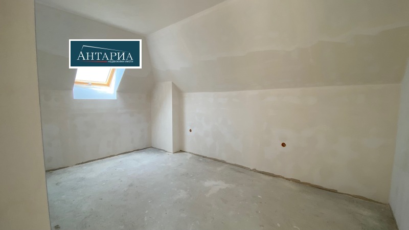 En venta  2 dormitorios región Burgas , Sozopol , 123 metros cuadrados | 89446683 - imagen [6]