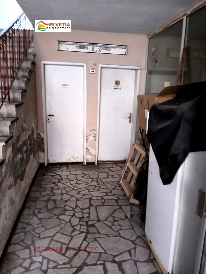 Te koop  Winkel Burgas , Tsentar , 51 m² | 45885569 - afbeelding [7]
