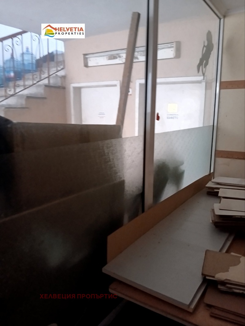 Te koop  Winkel Burgas , Tsentar , 51 m² | 45885569 - afbeelding [6]