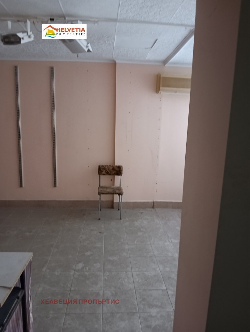 Te koop  Winkel Burgas , Tsentar , 51 m² | 45885569 - afbeelding [5]