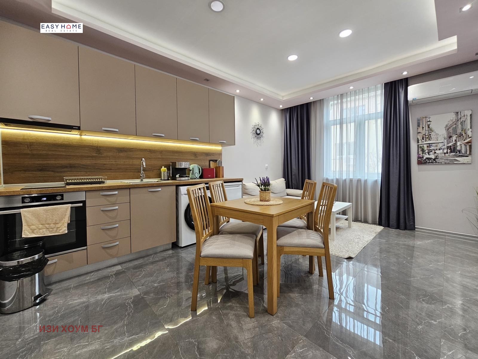 Продава 3-СТАЕН, гр. София, Център, снимка 2 - Апартаменти - 55725206