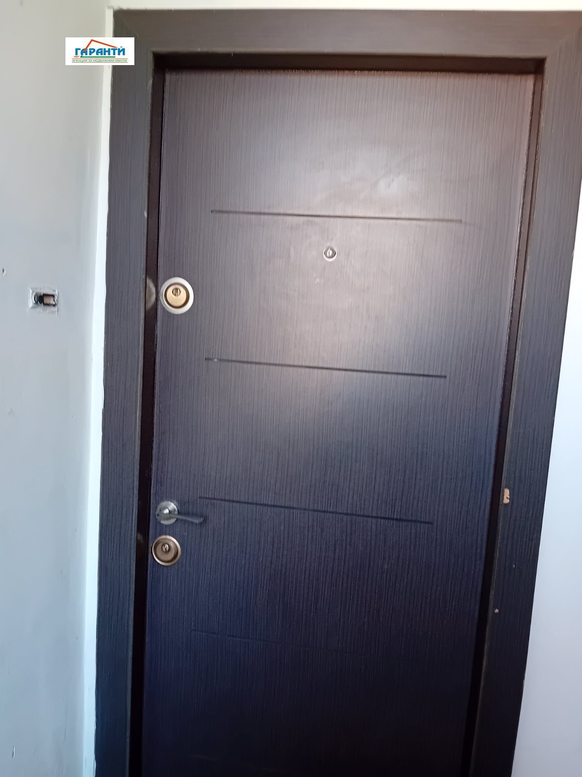 Продава ЕТАЖ ОТ КЪЩА, гр. Пловдив, Център, снимка 3 - Етаж от къща - 55886574