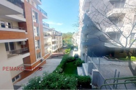 2 camere da letto Briz, Varna