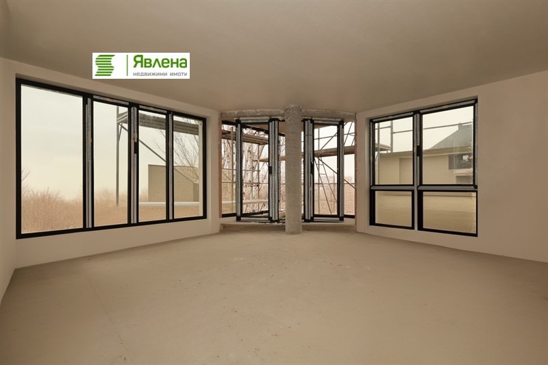 Till salu  2 sovrum Sofia , Oboristje , 144 kvm | 23404069