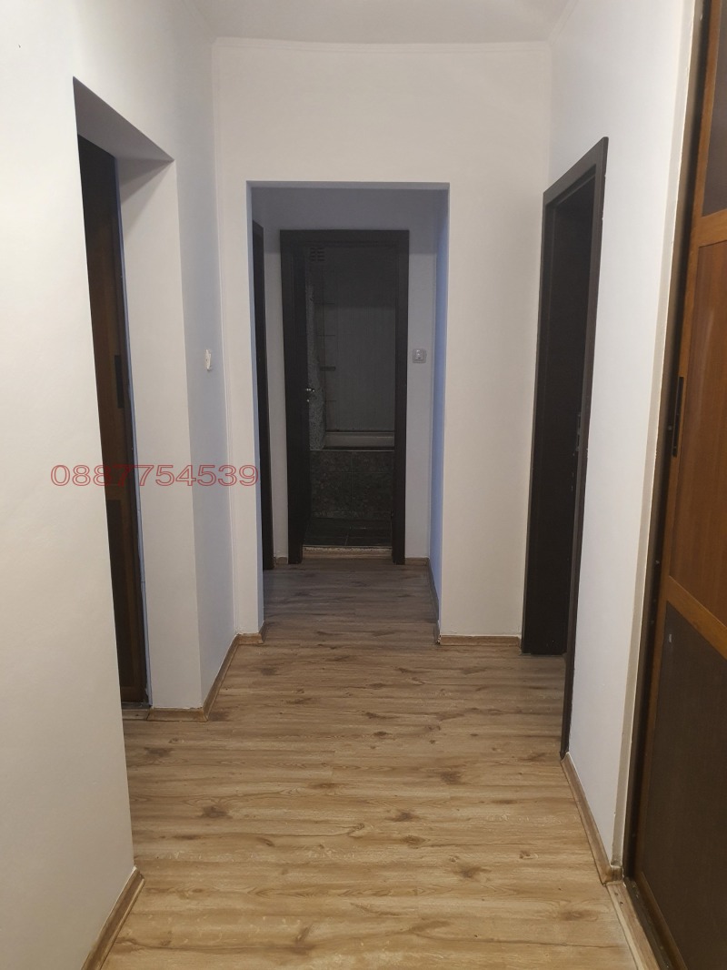 Продава 3-СТАЕН, гр. София, Иван Вазов, снимка 6 - Апартаменти - 52647494