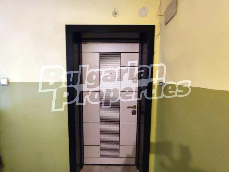 Продава 3-СТАЕН, гр. Шумен, Център, снимка 13 - Апартаменти - 53043838