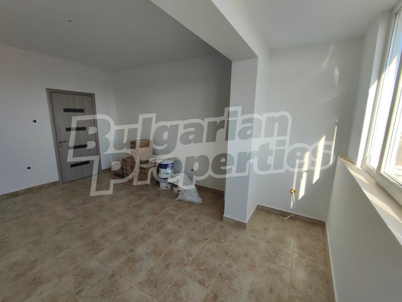 Продава 3-СТАЕН, гр. Шумен, Център, снимка 9 - Апартаменти - 53043838