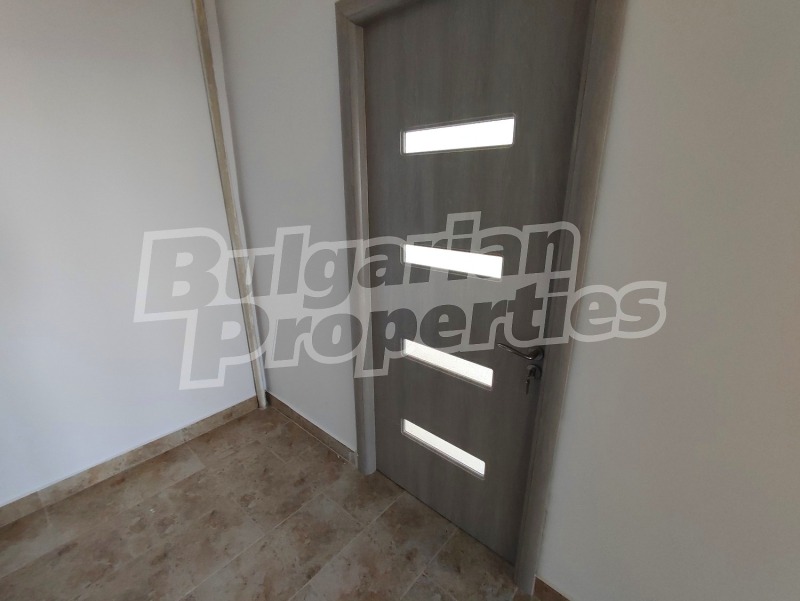 Продава 3-СТАЕН, гр. Шумен, Център, снимка 12 - Апартаменти - 53043838