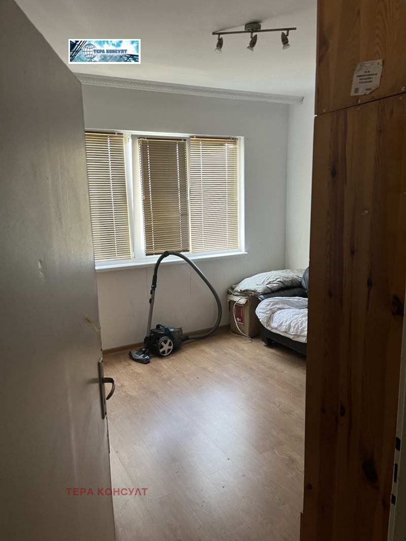 Продава 3-СТАЕН, гр. Плевен, Дружба 4, снимка 3 - Апартаменти - 53228172