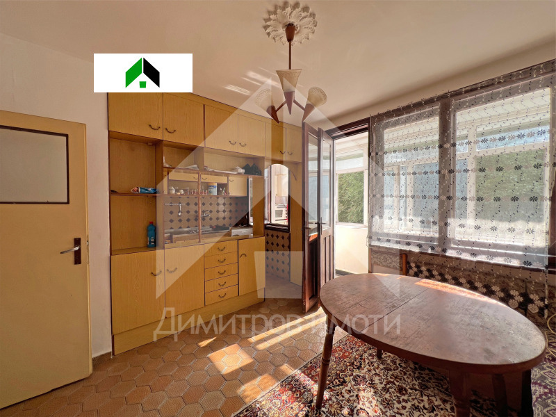 Na prodej  3 ložnice oblast Shumen , Novi pazar , 100 m2 | 17116844 - obraz [3]