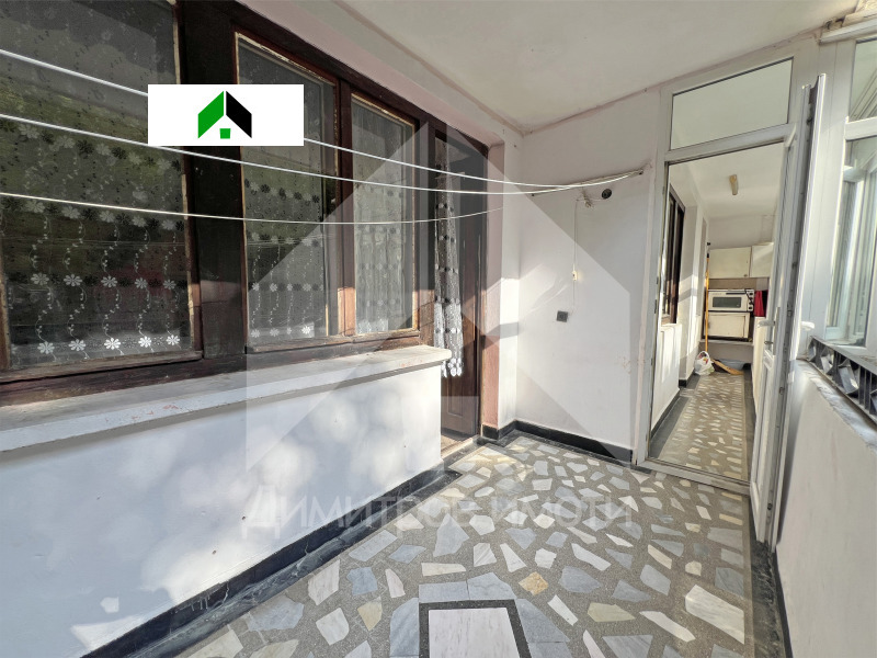 Na prodej  3 ložnice oblast Shumen , Novi pazar , 100 m2 | 17116844 - obraz [8]