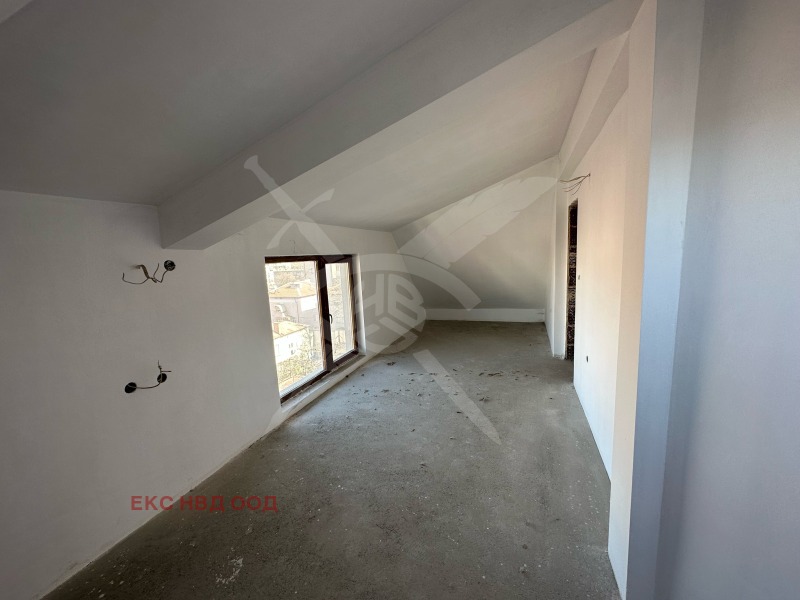 Myytävänä  3+ makuuhuone Plovdiv , Tsentar , 175 neliömetriä | 43275539 - kuva [2]