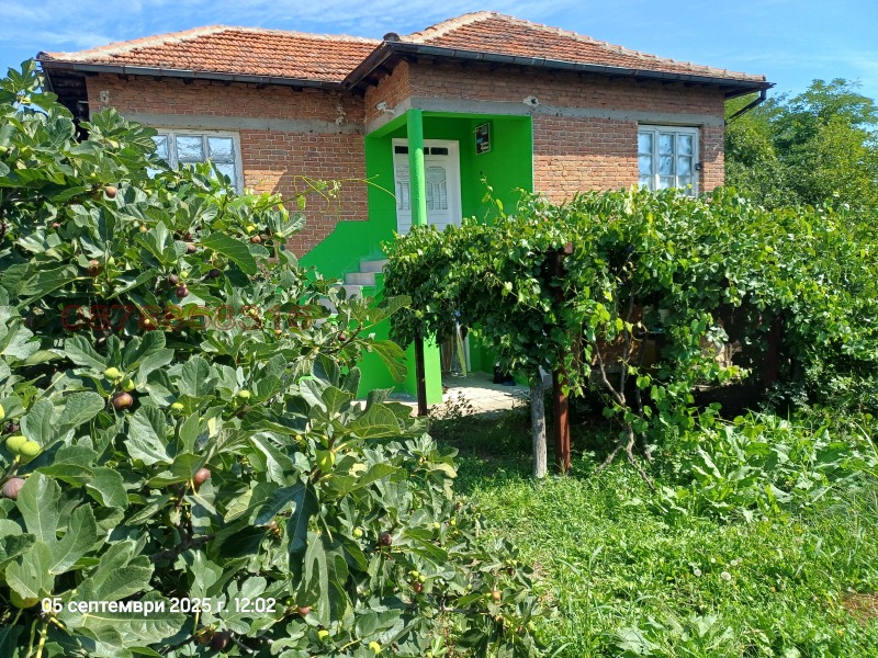 Продава КЪЩА, с. Рисиманово, област Стара Загора, снимка 16 - Къщи - 52779404