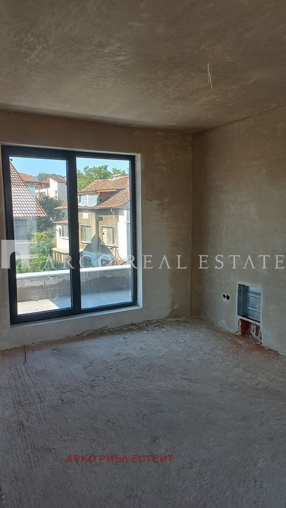 Продава КЪЩА, гр. София, Горна баня, снимка 9 - Къщи - 56220264