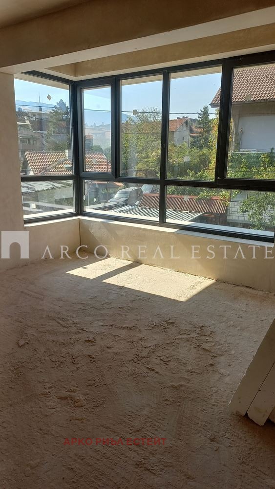 Продава КЪЩА, гр. София, Горна баня, снимка 4 - Къщи - 56220264