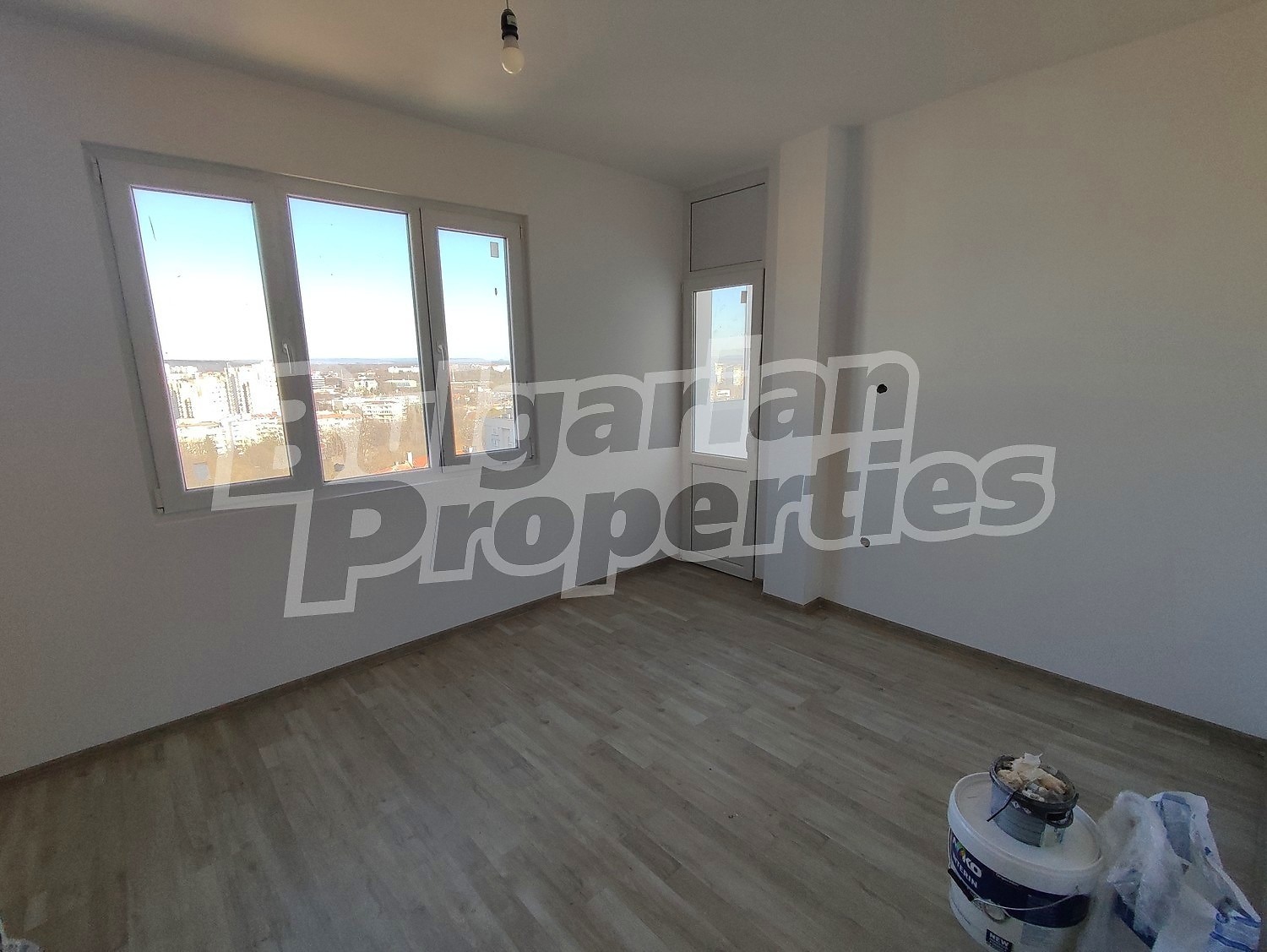 Продава 3-СТАЕН, гр. Шумен, Център, снимка 2 - Апартаменти - 53043838
