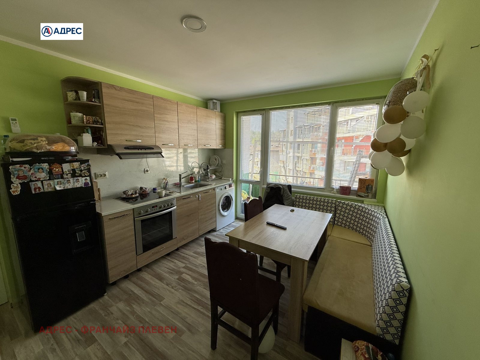 Продава 3-СТАЕН, гр. Плевен, Идеален център, снимка 2 - Апартаменти - 54276894