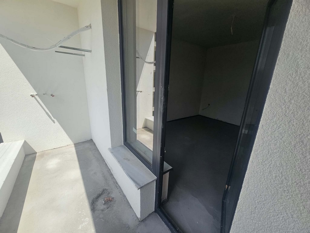 Продава 3-СТАЕН, гр. Кърджали, Център, снимка 11 - Апартаменти - 55536034