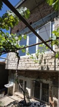 Продава КЪЩА, гр. Карлово, област Пловдив, снимка 2