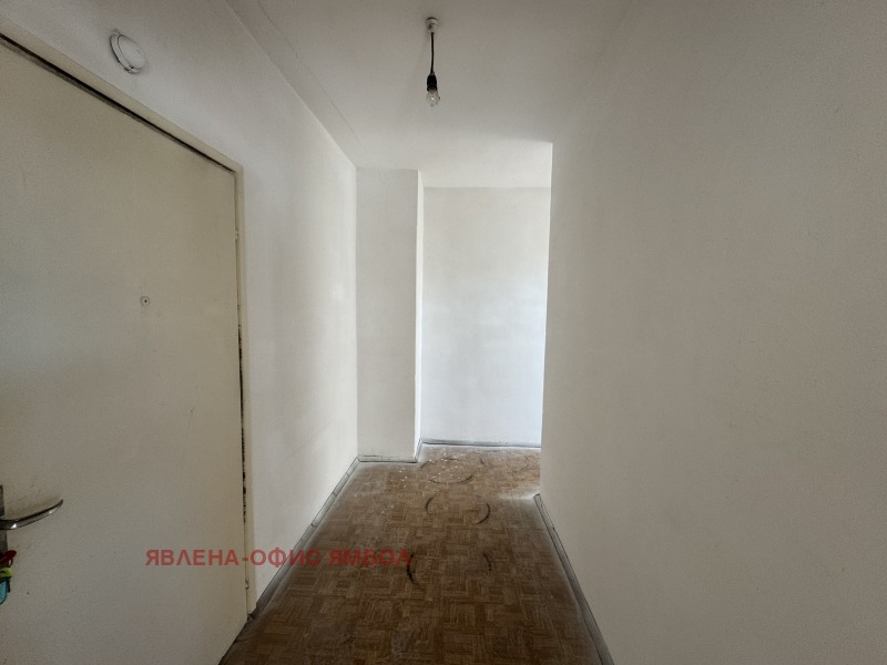 Продава 1-СТАЕН, гр. Ямбол, Център, снимка 7 - Апартаменти - 52836936