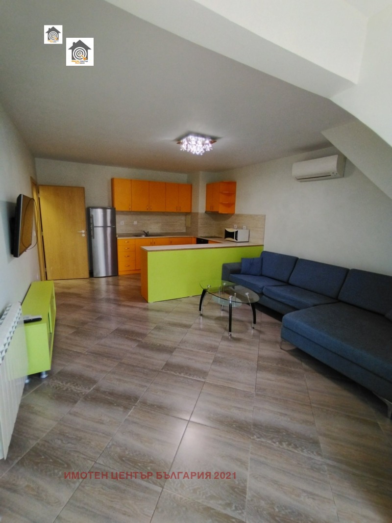 À venda  1 quarto Sofia , Zona B-18 , 70 m² | 80868255