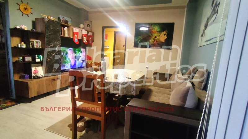 Продава 2-СТАЕН, гр. Гълъбово, област Стара Загора, снимка 3 - Апартаменти - 53195392
