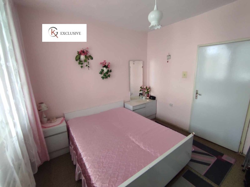 For Sale  3 bedroom Shumen , Voenno uchilishte , 87 sq.m | 65670296 - image [3]