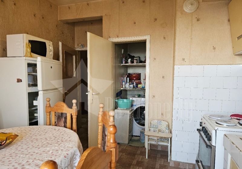 Продава 4-СТАЕН, гр. Стара Загора, Център, снимка 5 - Апартаменти - 53021621