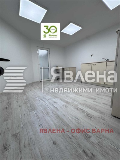 Продава ОФИС, гр. Варна, Колхозен пазар, снимка 11 - Офиси - 52880861
