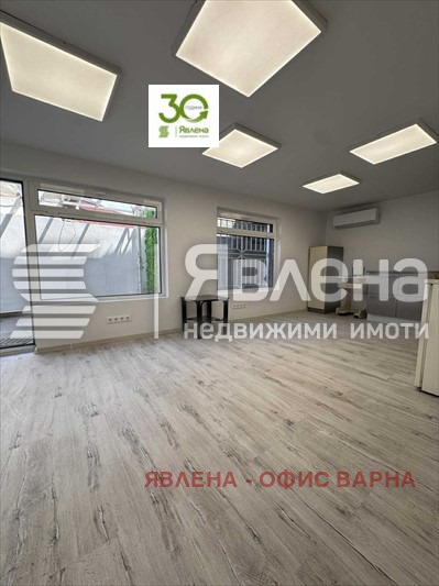 Продава ОФИС, гр. Варна, Колхозен пазар, снимка 13 - Офиси - 52880861