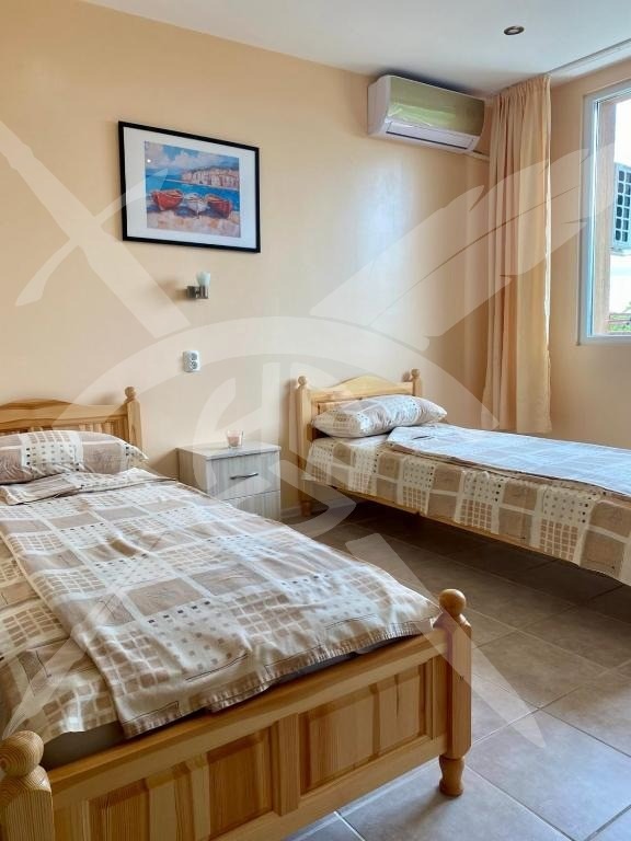 Продава  Къща област Бургас , гр. Обзор , 345 кв.м | 66543881