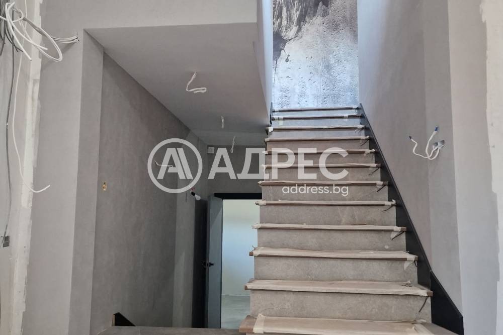 Продава КЪЩА, с. Гурмазово, област София област, снимка 5 - Къщи - 54913808