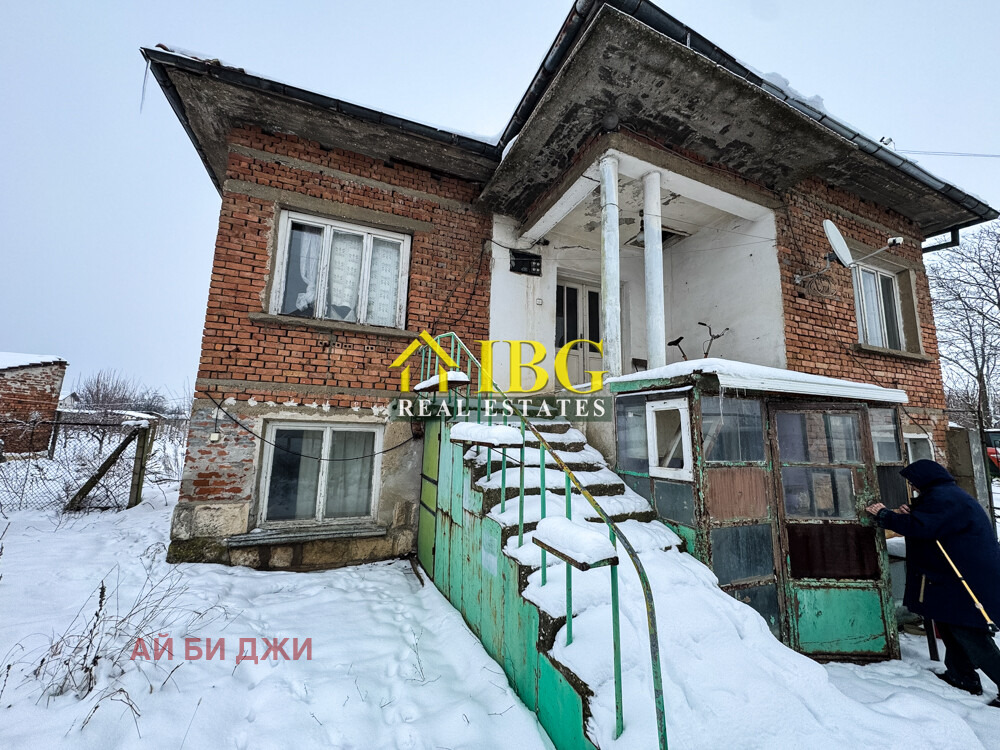 Продава КЪЩА, с. Щръклево, област Русе