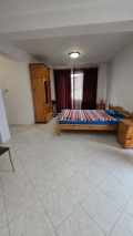 Продава МНОГОСТАЕН, гр. Търговище, Боровец, снимка 9