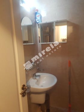 ������� 2-����� | Imot.bg � ����� ������ 8