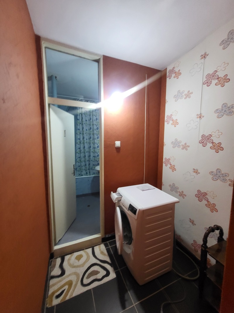 Продава МНОГОСТАЕН, гр. Плевен, Сторгозия, снимка 9 - Апартаменти - 53322175